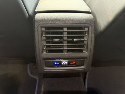 Volkswagen Golf 2.0 TSI R DSG 4Motion (20)