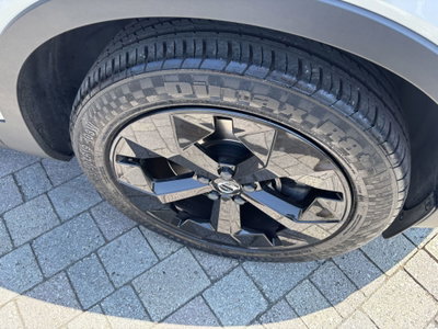 Volvo XC40 B3 automatico Plus Dark (19)
