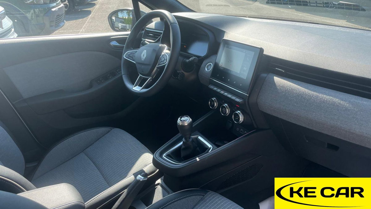 Renault Clio 1.0 eco-g Techno 100cv (12)