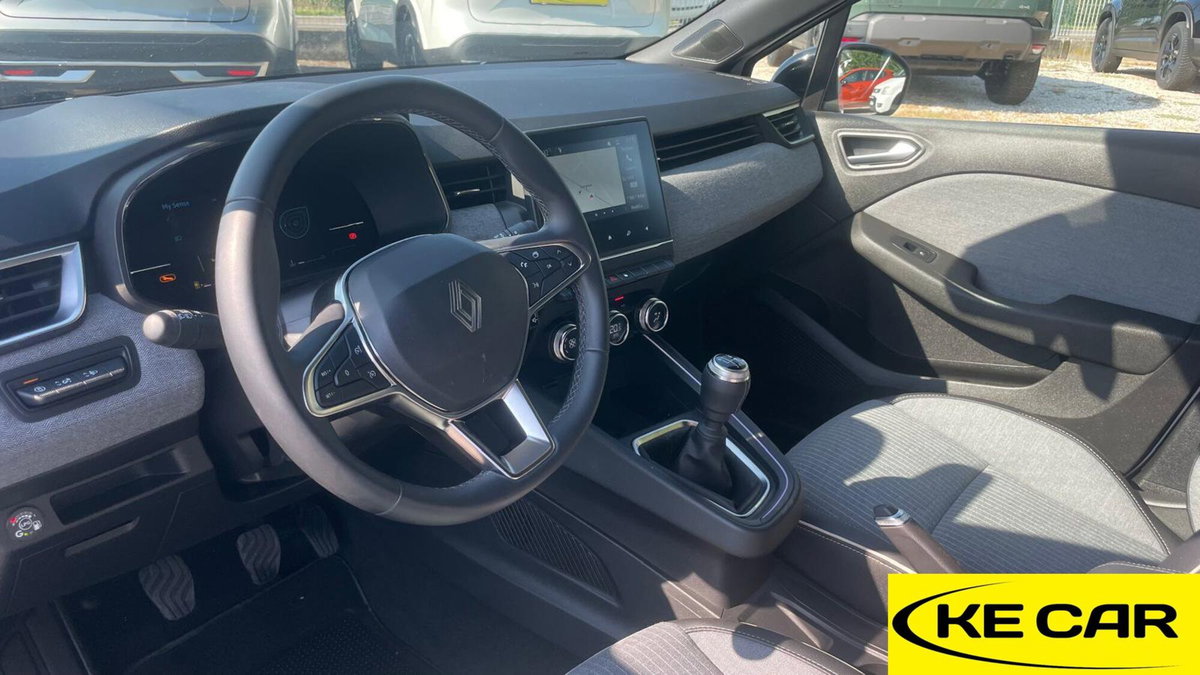 Renault Clio 1.0 eco-g Techno 100cv (16)