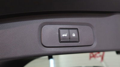 Nissan Qashqai 1.3 mhev Tekna 2wd 158cv xtronic (17)