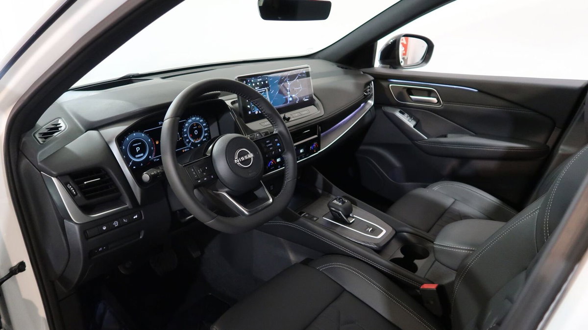 Nissan Qashqai 1.3 mhev Tekna 2wd 158cv xtronic (4)