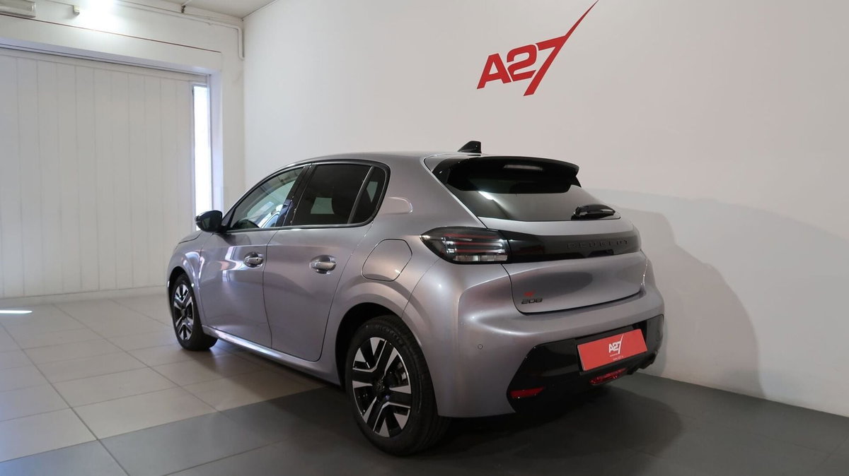 Peugeot 208 PureTech 100 Stop&Start 5 porte Allure (5)