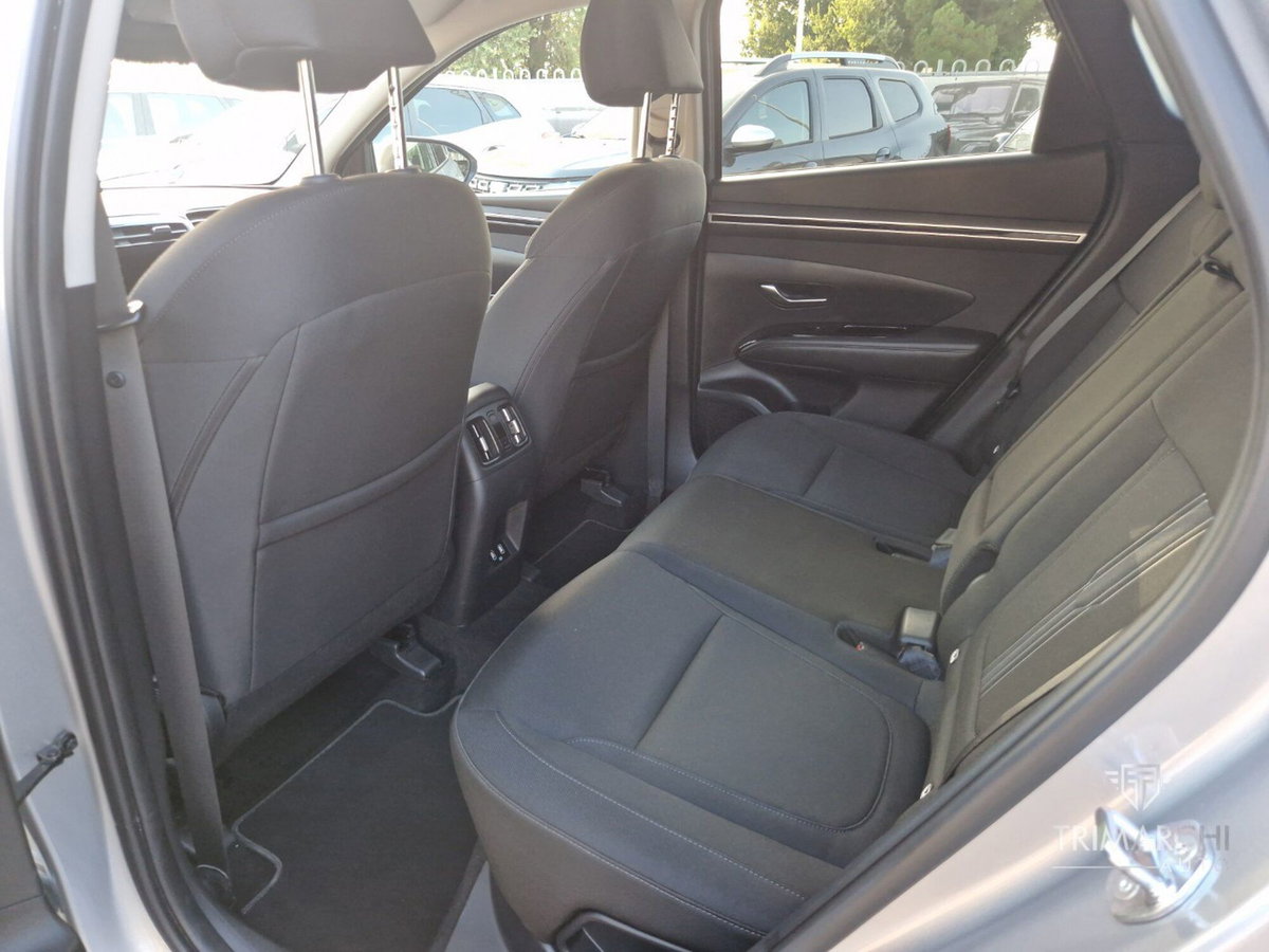 Hyundai Tucson 1.6 crdi Xline 2wd (10)