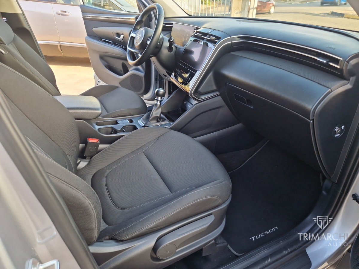 Hyundai Tucson 1.6 crdi Xline 2wd (12)
