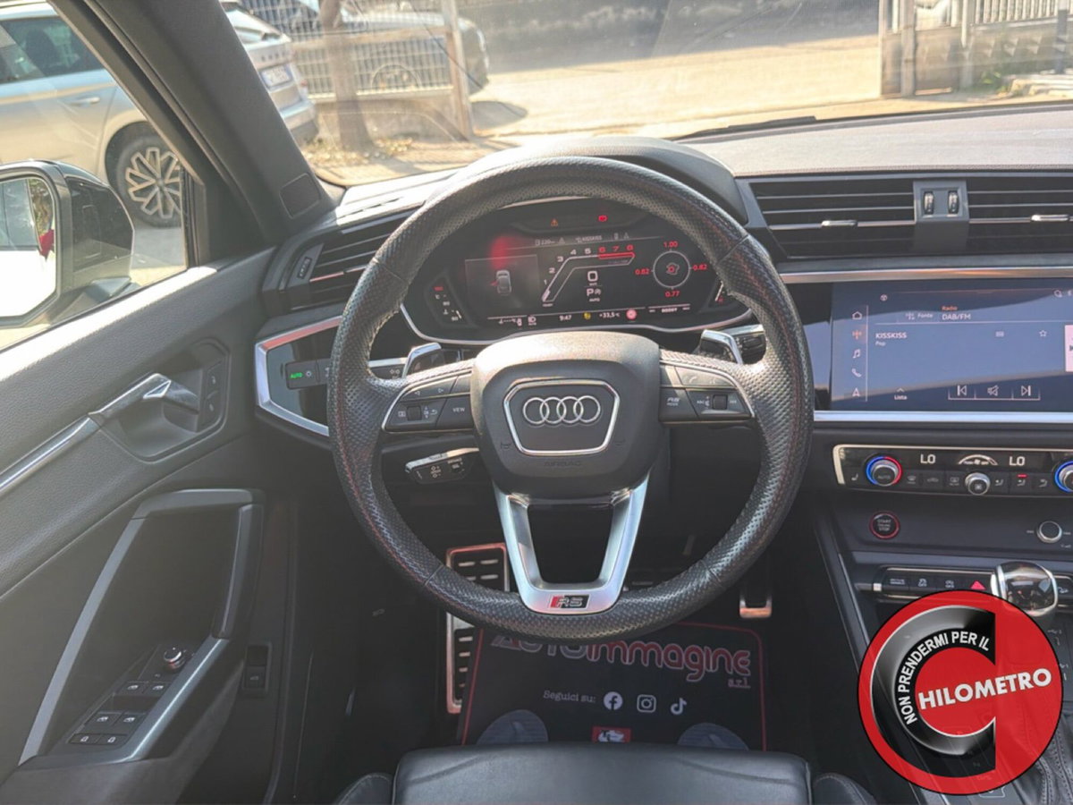 Audi RS Q3 Sportback 2.5 quattro s-tronic (18)