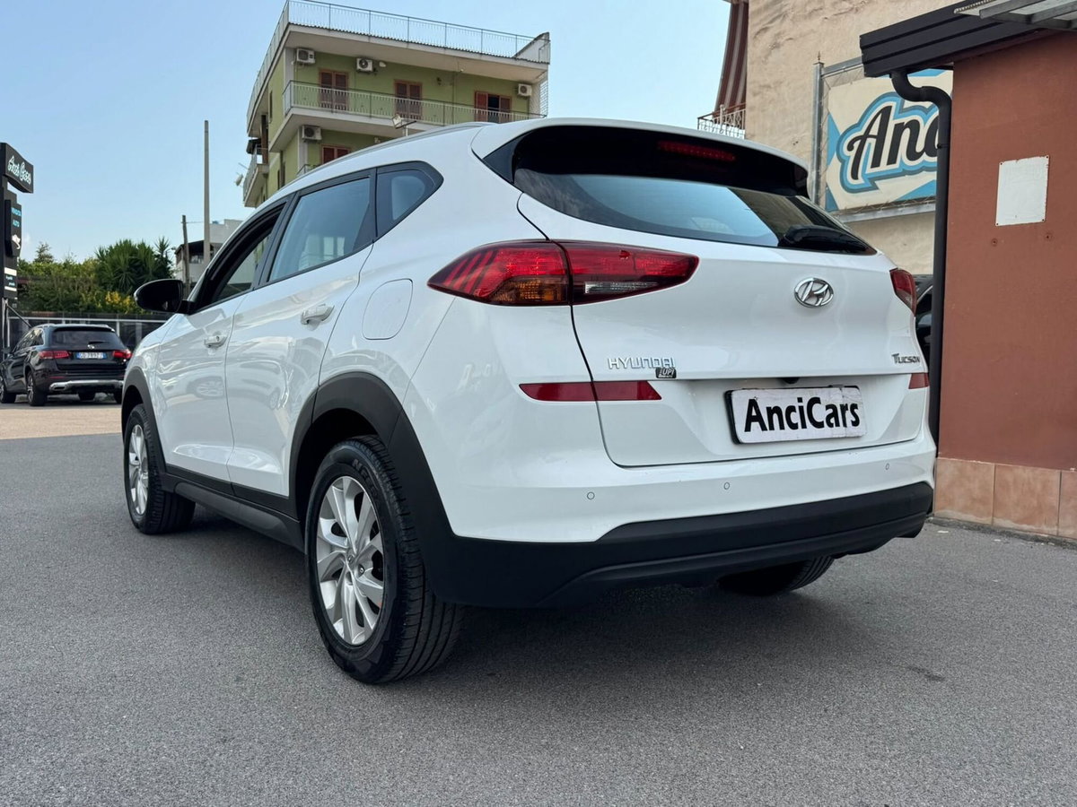 Hyundai Tucson 1.6 GDI XTech (15)