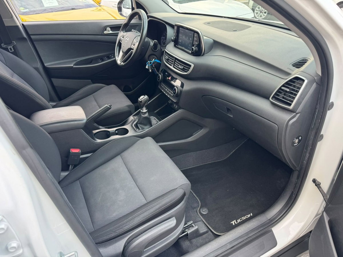 Hyundai Tucson 1.6 GDI XTech (9)