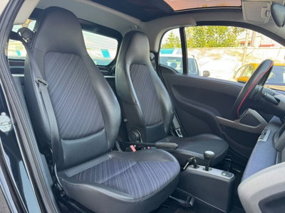 smart Fortwo Cabrio 1000 52 kW MHD cabrio Urbanrunner (11)