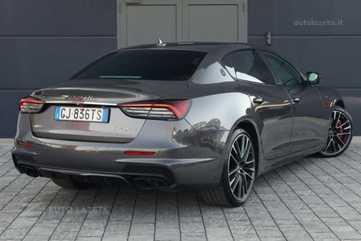 Maserati Quattroporte V8 580 CV Trofeo (3)