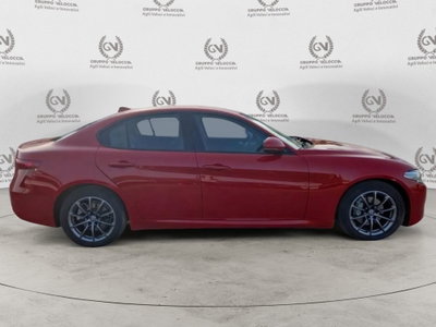 Alfa Romeo Giulia 2.2 Turbodiesel 160 CV AT8 Business (8)