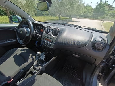 Alfa Romeo MiTo 1.3 JTDm 95 CV S&S (10)