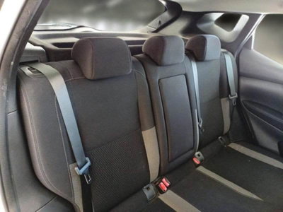 Nissan Qashqai 1.3 DIG-T 140 CV Business (7)