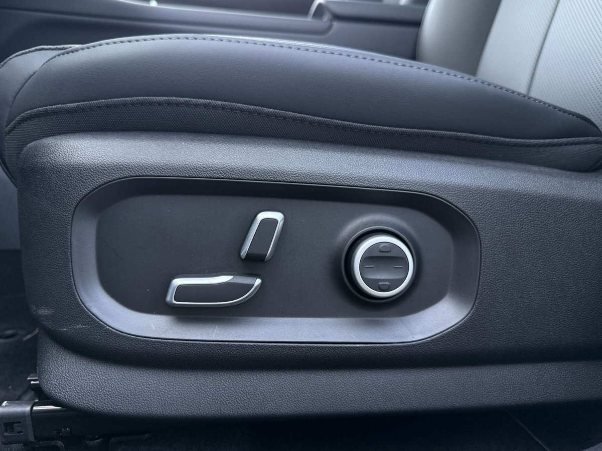 Omoda Omoda 7 SHS-P 1.5 tgdi phev Pure (11)