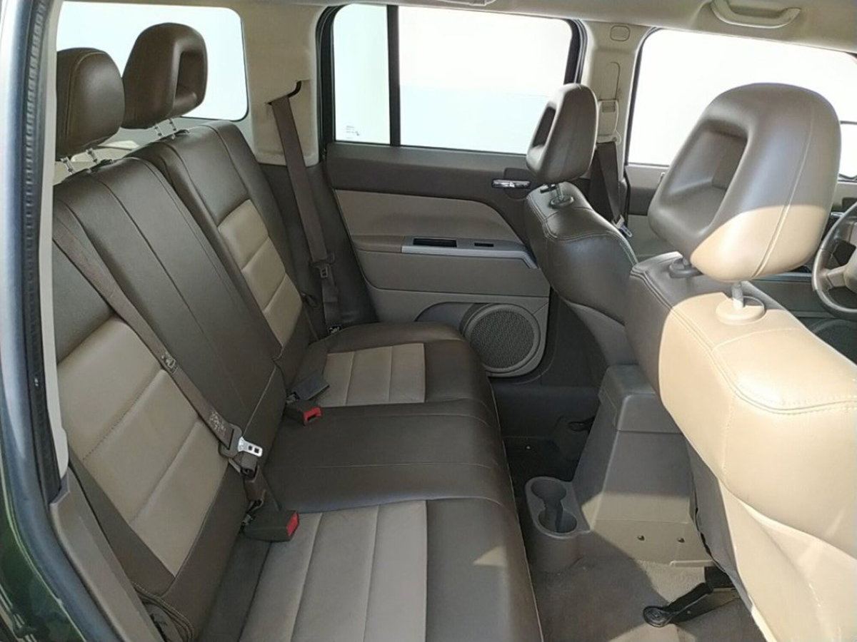 Jeep Patriot 2.0 Turbodiesel Limited (14)