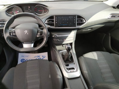 Peugeot 308 PureTech Turbo 130 S&S Allure Pack (12)