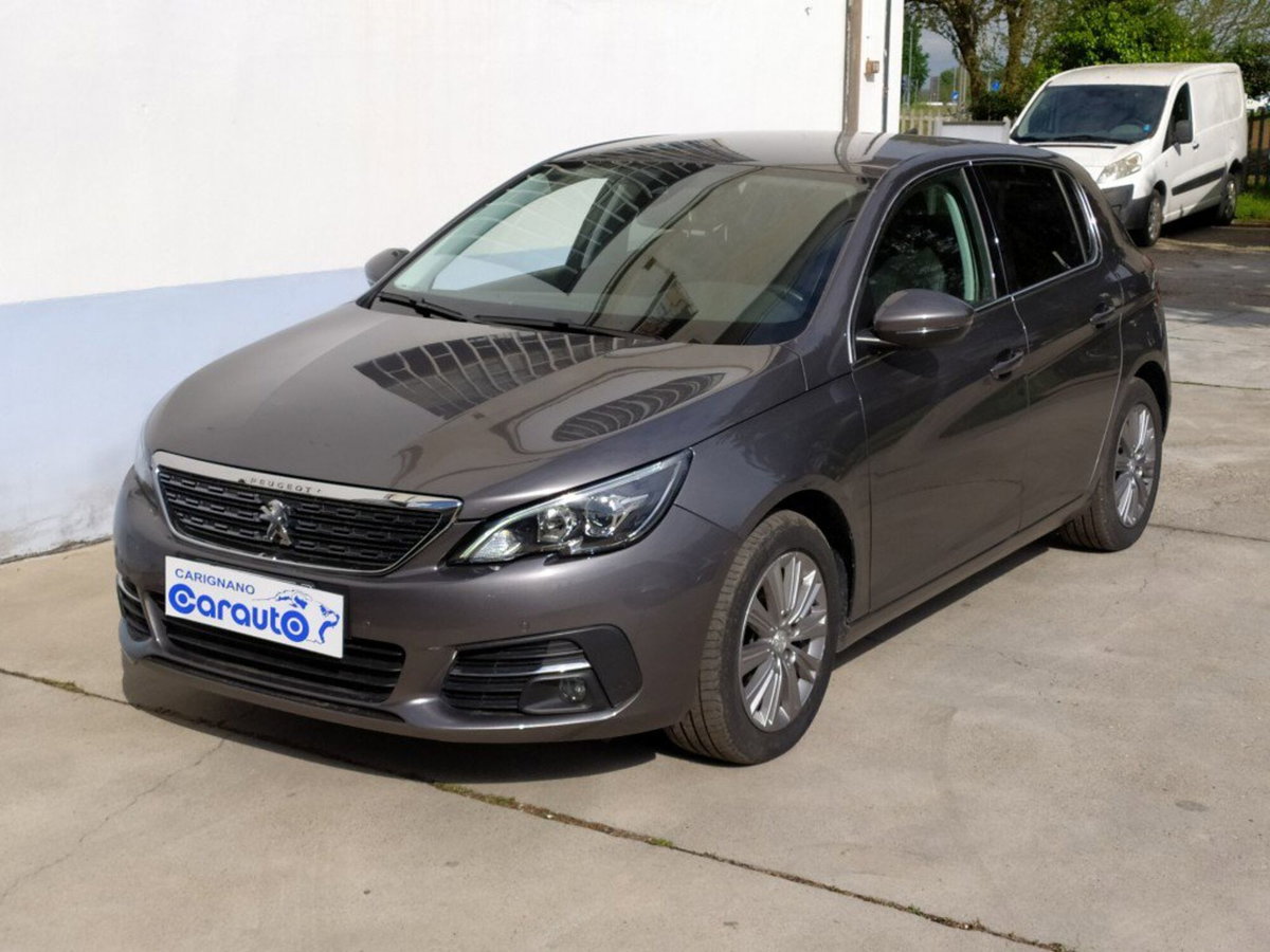 Peugeot 308 PureTech Turbo 130 S&S Allure Pack (8)