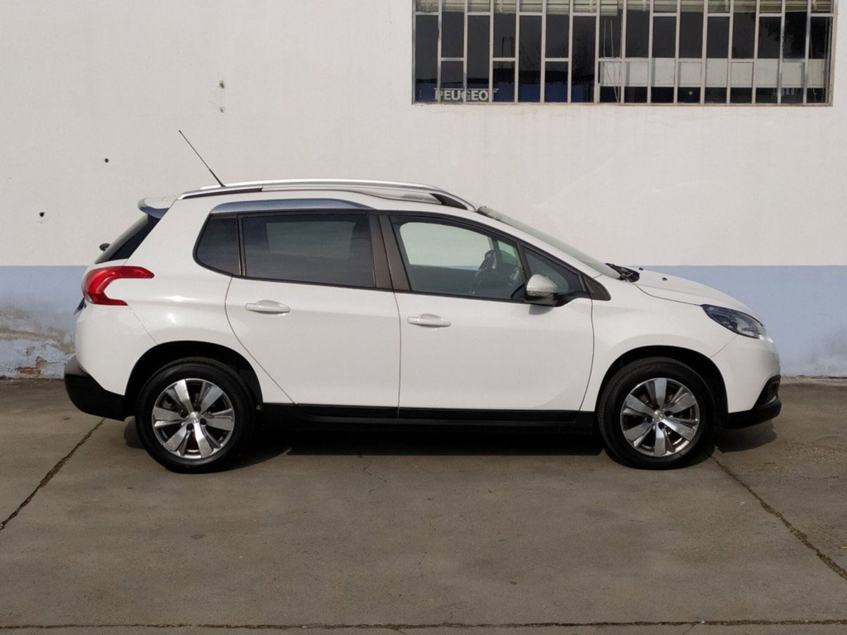 Peugeot 2008 100 S&S Active (17)