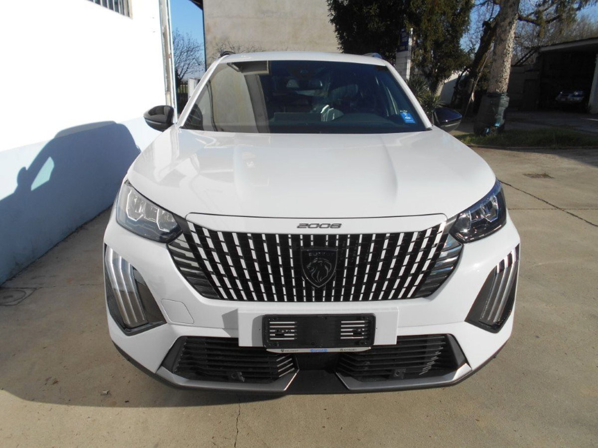 Peugeot 2008 PureTech 130 S&S EAT8 Allure Pack (7)
