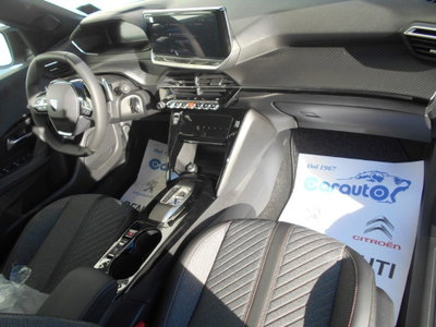 Peugeot 2008 PureTech 130 S&S EAT8 Allure Pack (8)