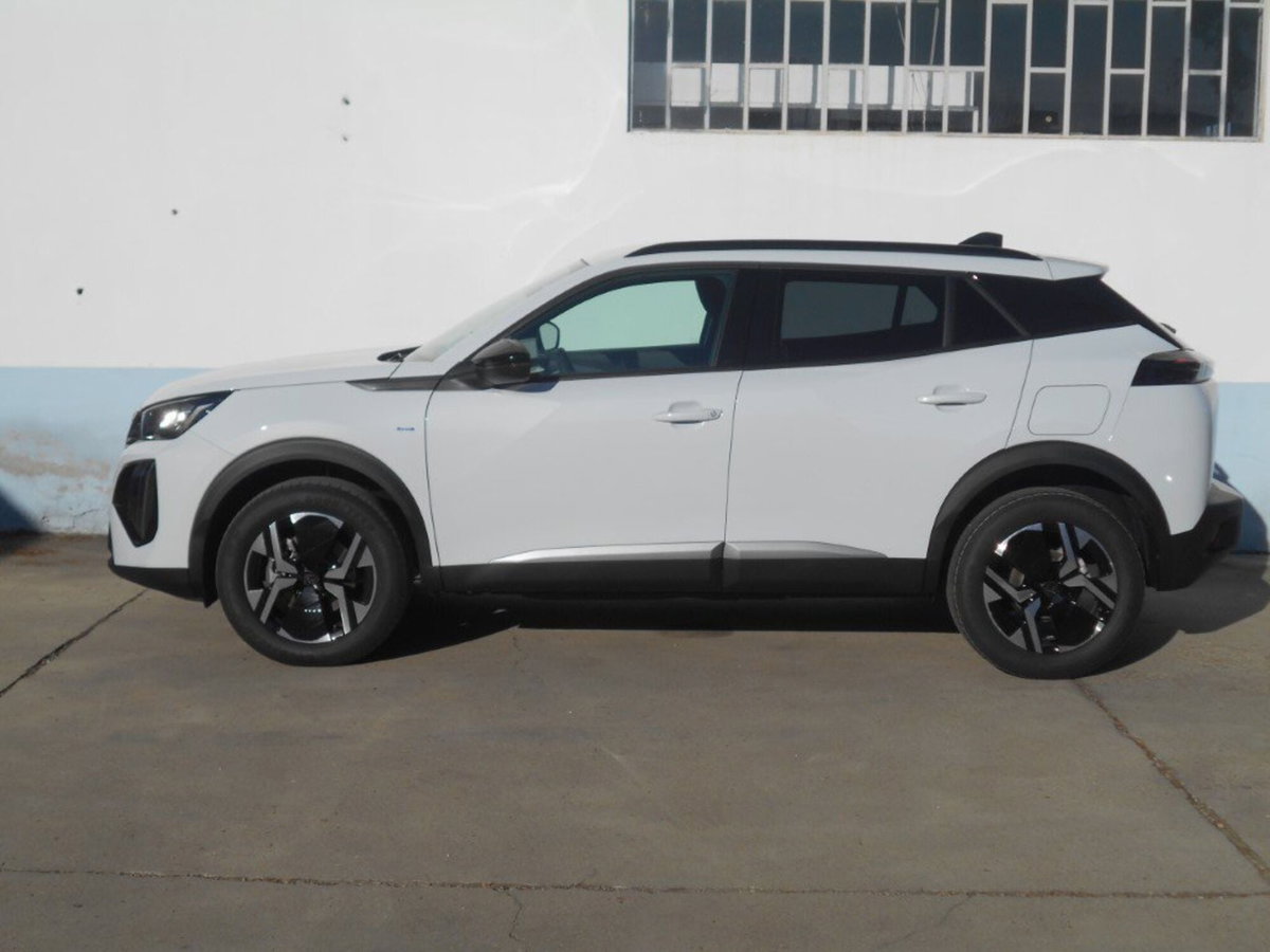 Peugeot 2008 PureTech 130 S&S EAT8 Allure Pack (9)