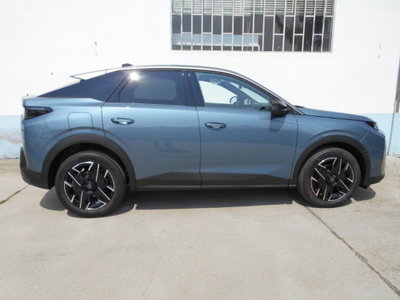 Peugeot 3008 1.2 hybrid Allure 145cv e-dcs6 (3)