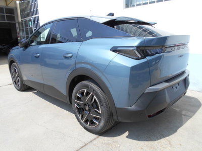 Peugeot 3008 1.2 hybrid Allure 145cv e-dcs6 (5)