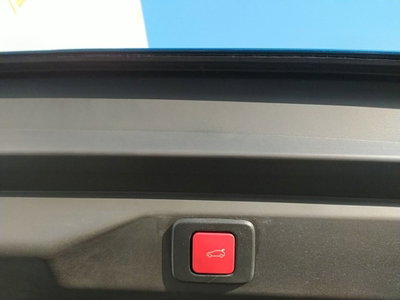 Peugeot 3008 1.2 hybrid GT Exclusive 145cv e-dcs6 (19)