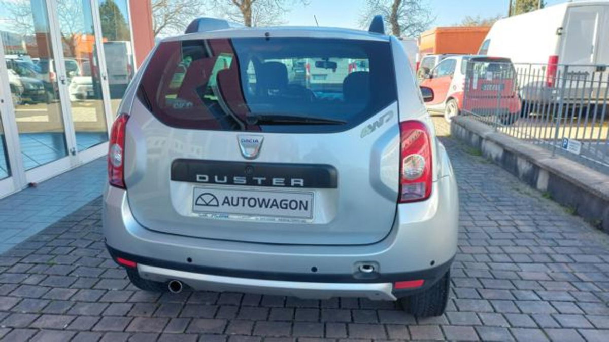 Dacia Duster 1.6 110CV 4x4 Lauréate (16)