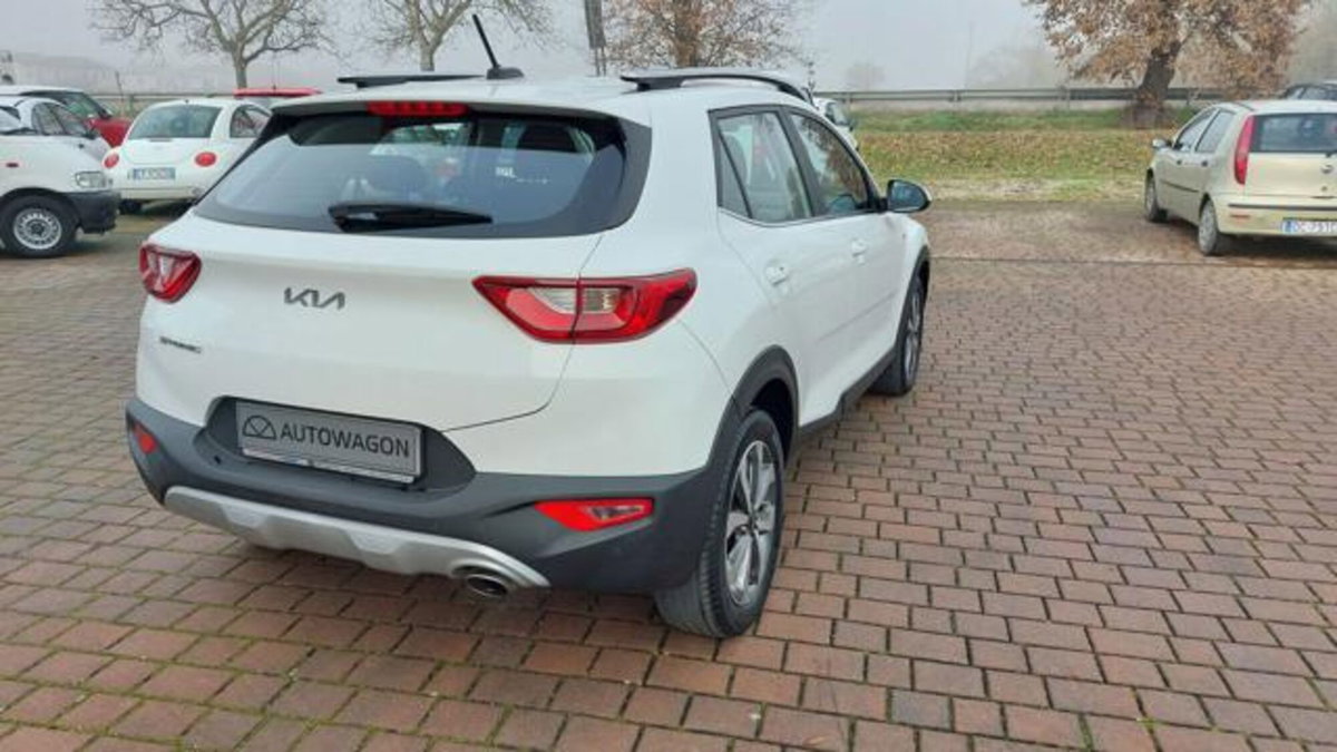 Kia Stonic 1.2 DPI Style (6)