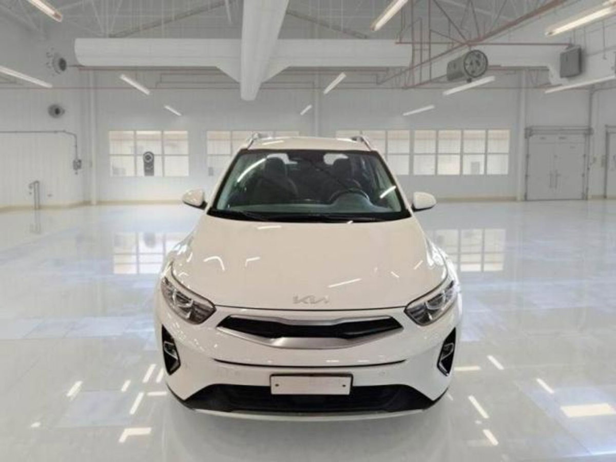 Kia Stonic 1.2 DPI Style (8)