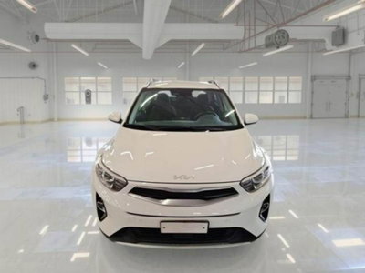 Kia Stonic 1.2 DPI Style (8)