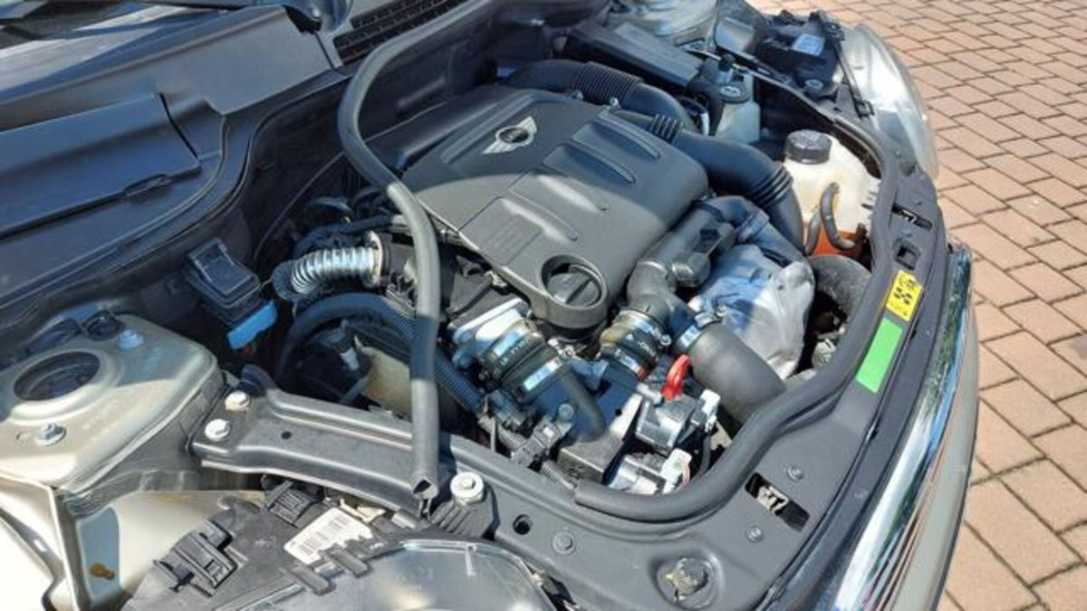 MINI Mini 1.6 16V Cooper D (18)