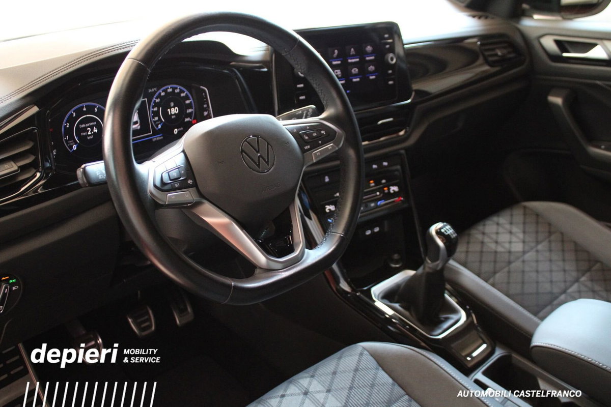Volkswagen T-Roc 1.0 TSI R-Line (2)