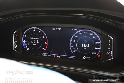 Volkswagen T-Roc 1.0 TSI R-Line (9)
