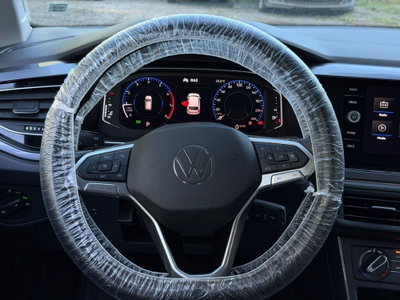 Volkswagen Polo 1.0 tsi Style 95cv dsg (7)