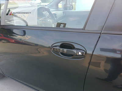 Toyota Yaris 1.0 5 porte Lounge (12)