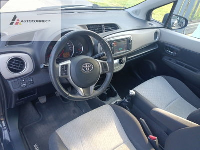 Toyota Yaris 1.0 5 porte Lounge (19)