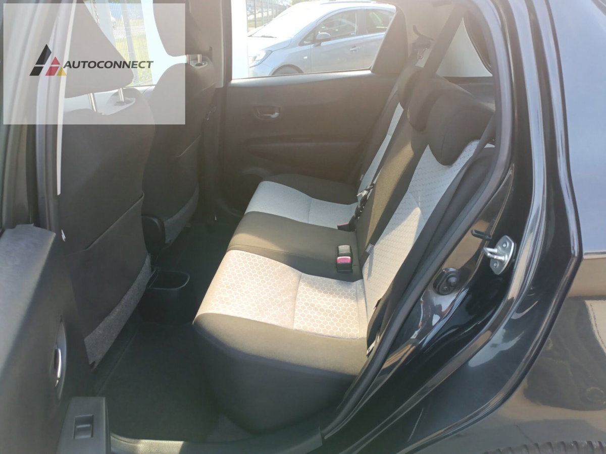Toyota Yaris 1.0 5 porte Lounge (20)