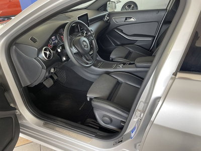 Mercedes-Benz Classe A 160 d Automatic Executive (5)