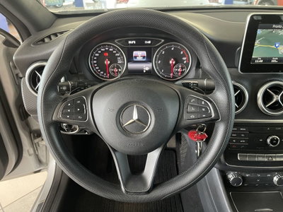 Mercedes-Benz Classe A 160 d Automatic Executive (6)