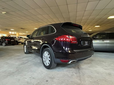 Porsche Cayenne 4.0 GTS tiptronic (2)