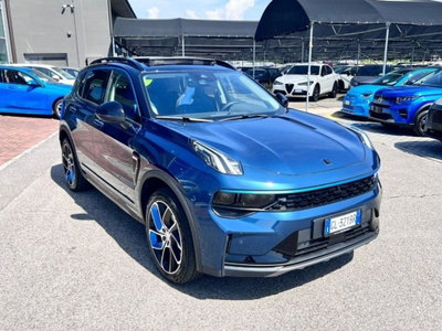 Lynk & Co 01 01 1.5 td phev (2)