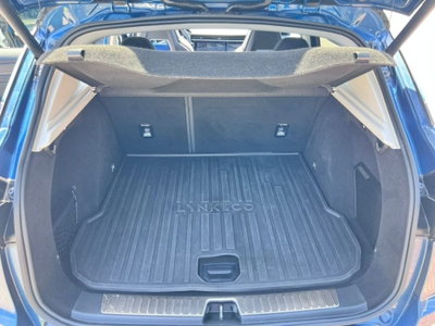 Lynk & Co 01 01 1.5 td phev (8)
