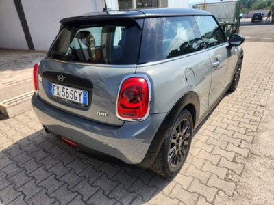 MINI Mini 1.5 One 75 CV (4)