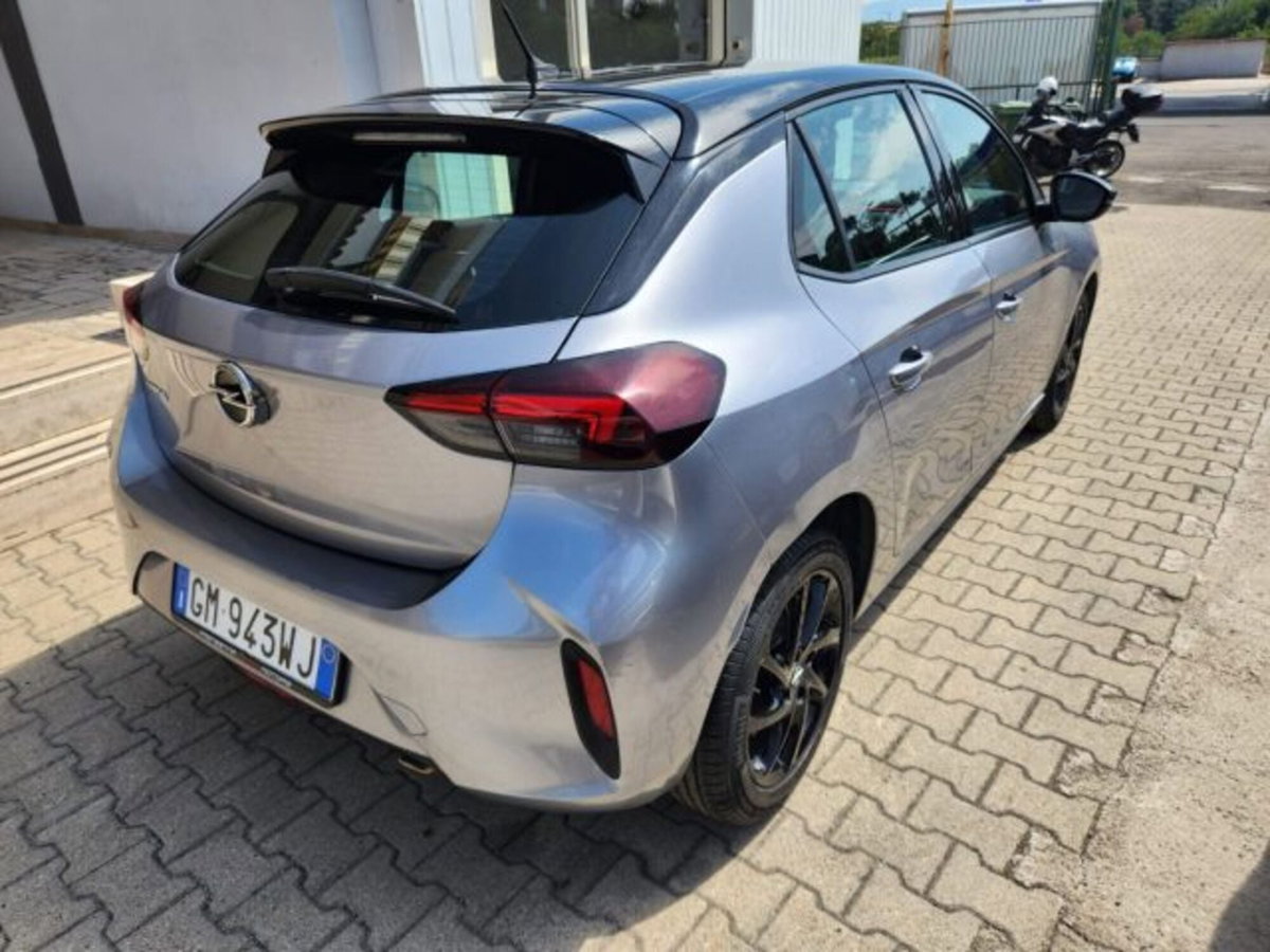 Opel Corsa 1.2 100 CV GS Line (4)