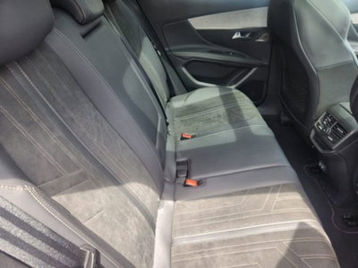 Peugeot 3008 1.2 hybrid GT Exclusive 145cv e-dcs6 (17)