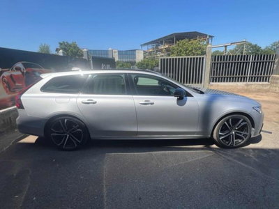 Volvo V90 B4 Geartronic R-design (4)