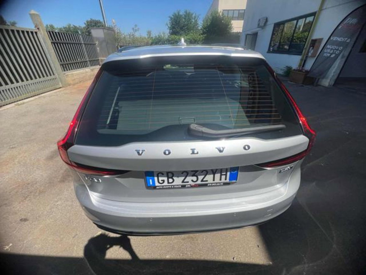 Volvo V90 B4 Geartronic R-design (6)