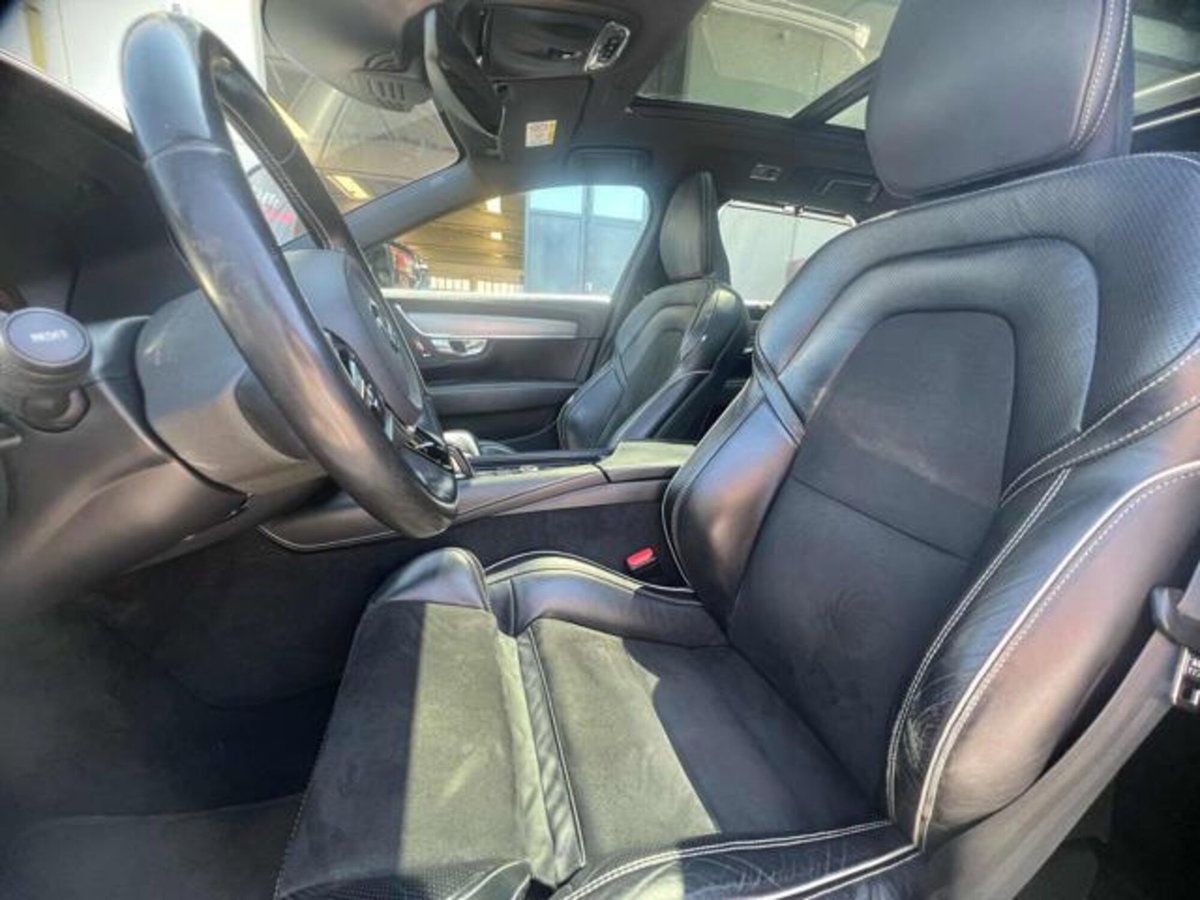Volvo V90 B4 Geartronic R-design (9)